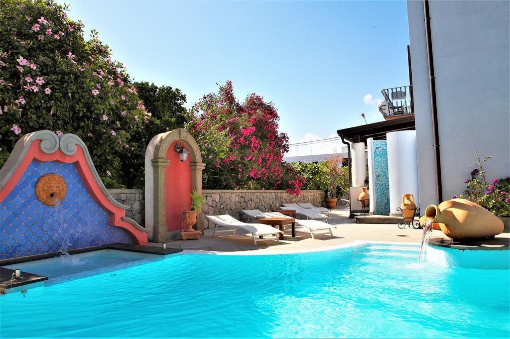 Arciduca Grand Hotel Lipari  Bagian luar foto