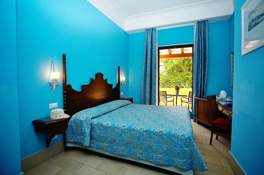 Arciduca Grand Hotel Lipari  Bagian luar foto